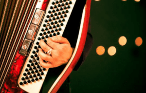 Aprende acordeón gratis con estas apps