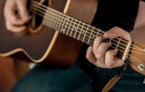 Aprende a tocar guitarra fácilmente desde tu celular