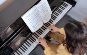 Aprende a tocar piano rápido con apps gratis