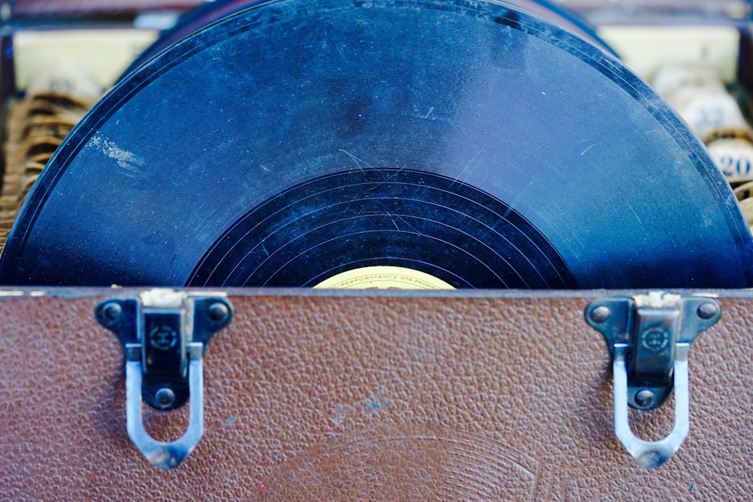 Recuerdos Sonoros: Hits Icónicos para Tus Playlists