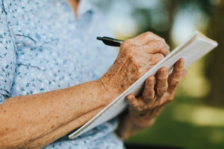 App Ler e Escrever: Aprenda a leer y escribir fácil por móvil
