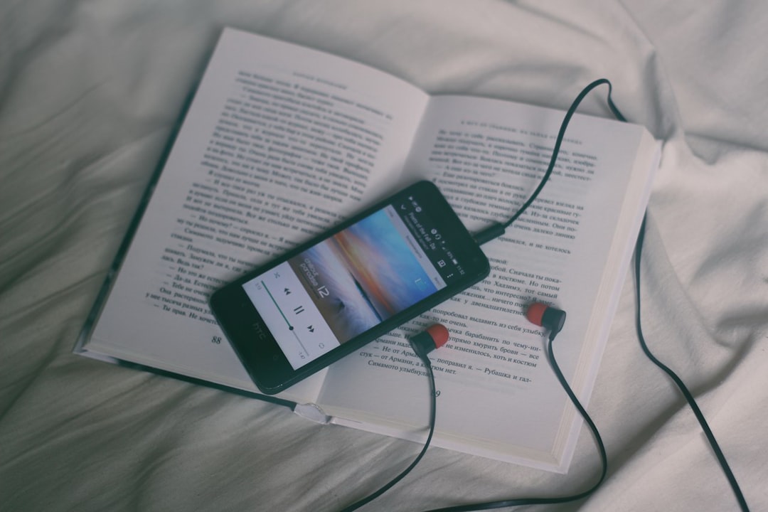 Sigue la Biblia en audio y fortalece tu fe diaria