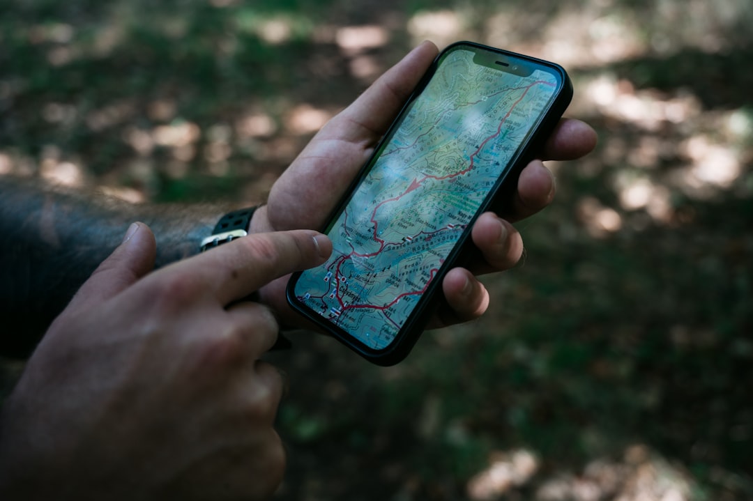 Calcular áreas y medir terrenos con GPS y mapas móviles